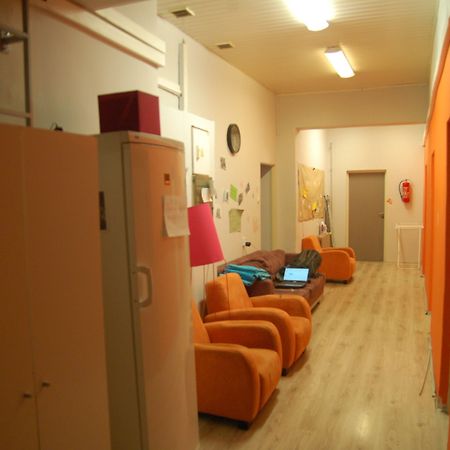 Hostel Family Erasmus Center Warsaw Luaran gambar